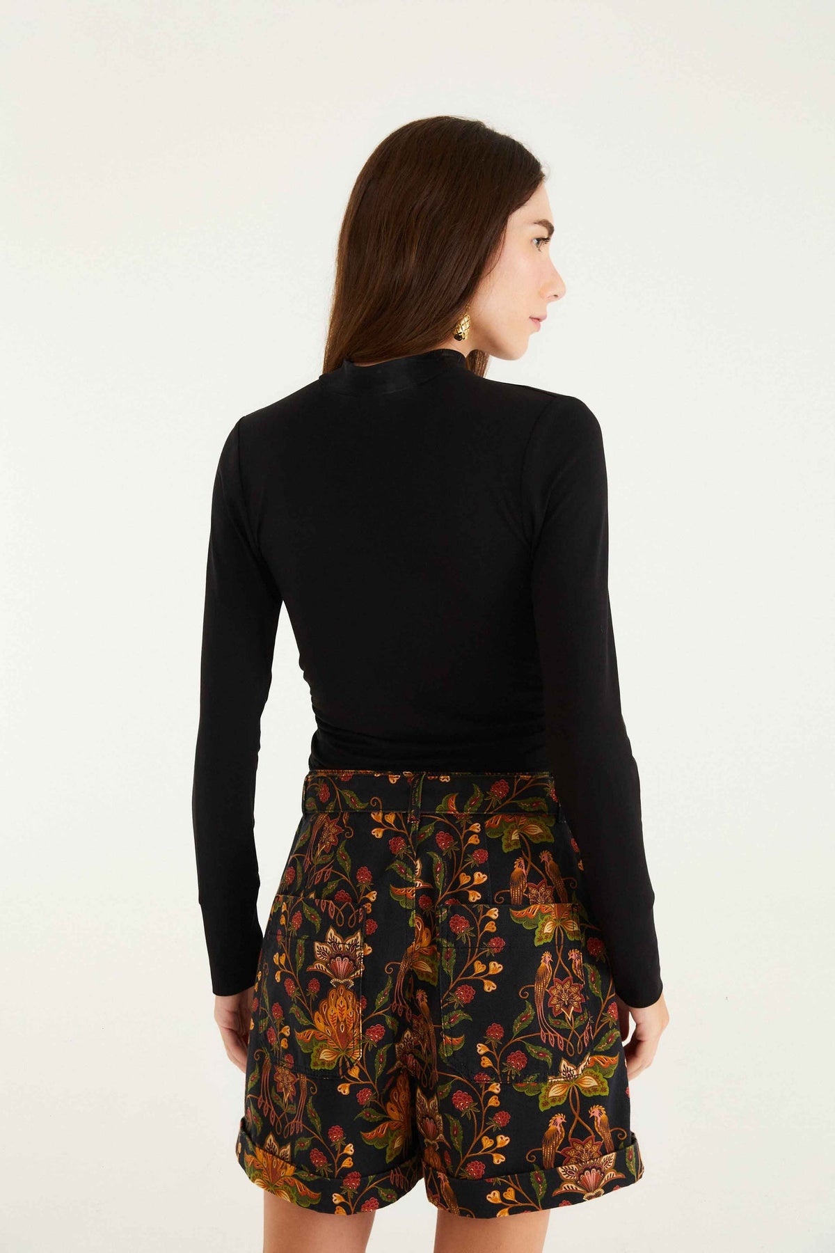 Black Berry Garden Shorts | FARM Rio | FARM Rio Women