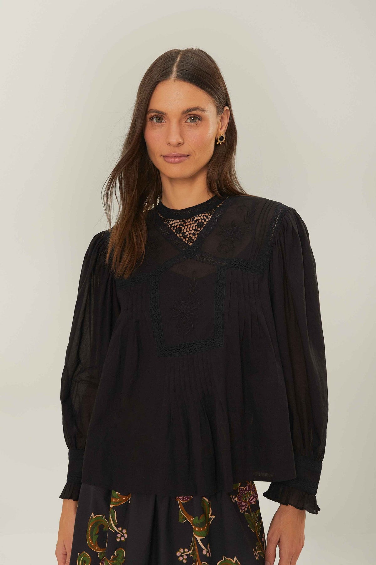Black Short Sleeve Collar Blouse | FARM Rio Women