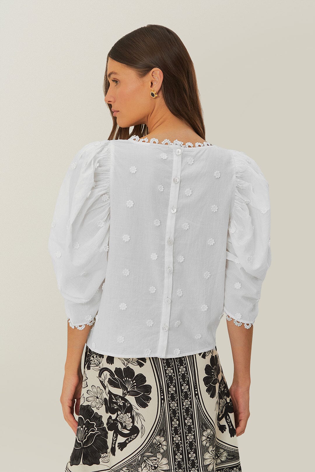 Off-White 3D Flowers Blouse | FARM Rio Women