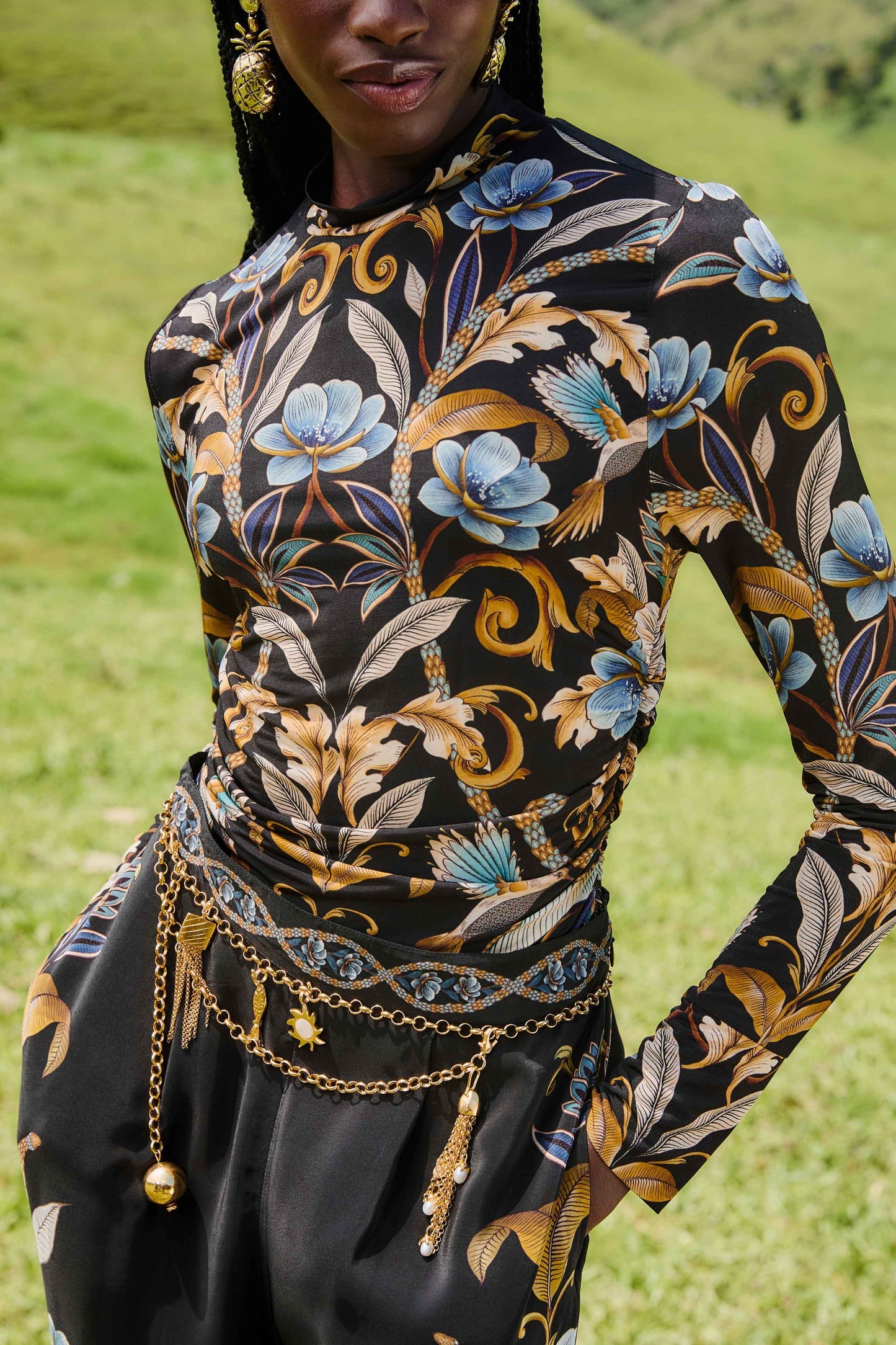 Black Flowerful Garden Jersey Blouse | FARM Rio | FARM Rio Women