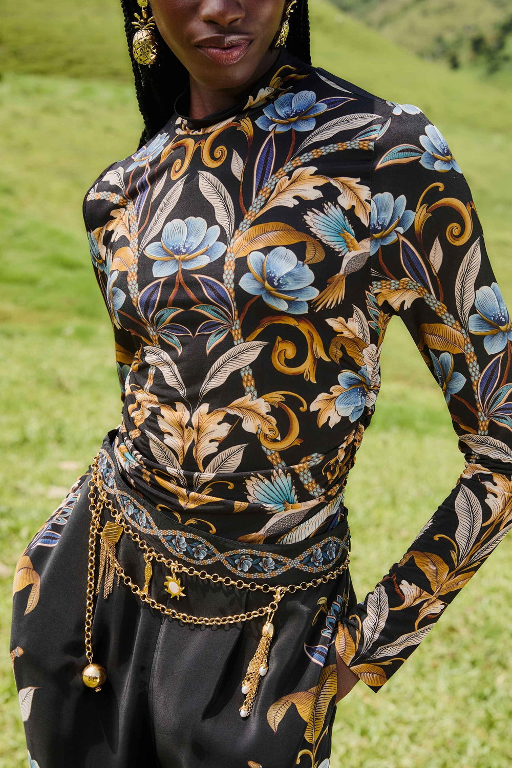 Black Flowerful Garden Jersey Blouse | FARM Rio | FARM Rio Women