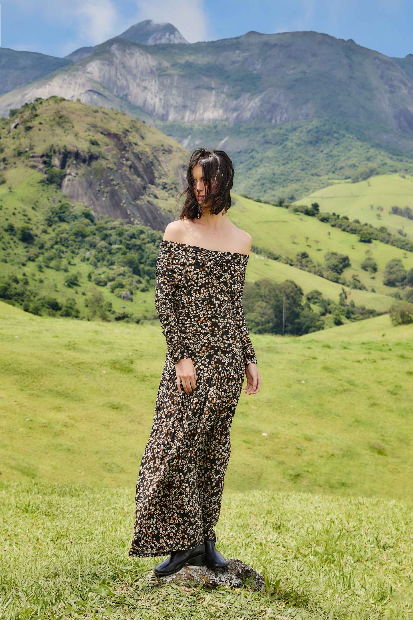 Black Tiny Flowers Long Sleeve Maxi Dress | FARM Rio | FARM Rio Women