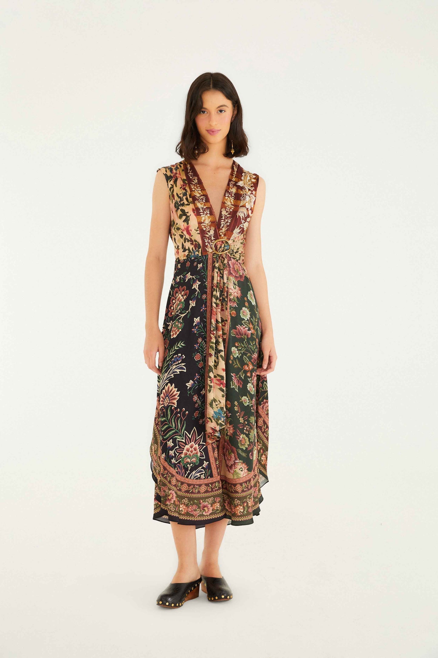 Mixed Winter Garden Lenzing™ Ecovero™ Viscose Sleeveless Maxi Dress | FARM Rio | FARM Rio Women