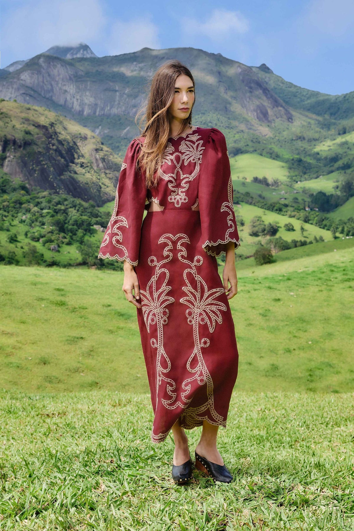 Red Artisanal Cut-Out Embroidered Euroflax� Premium Linen Maxi Dress | FARM Rio | FARM Rio Women