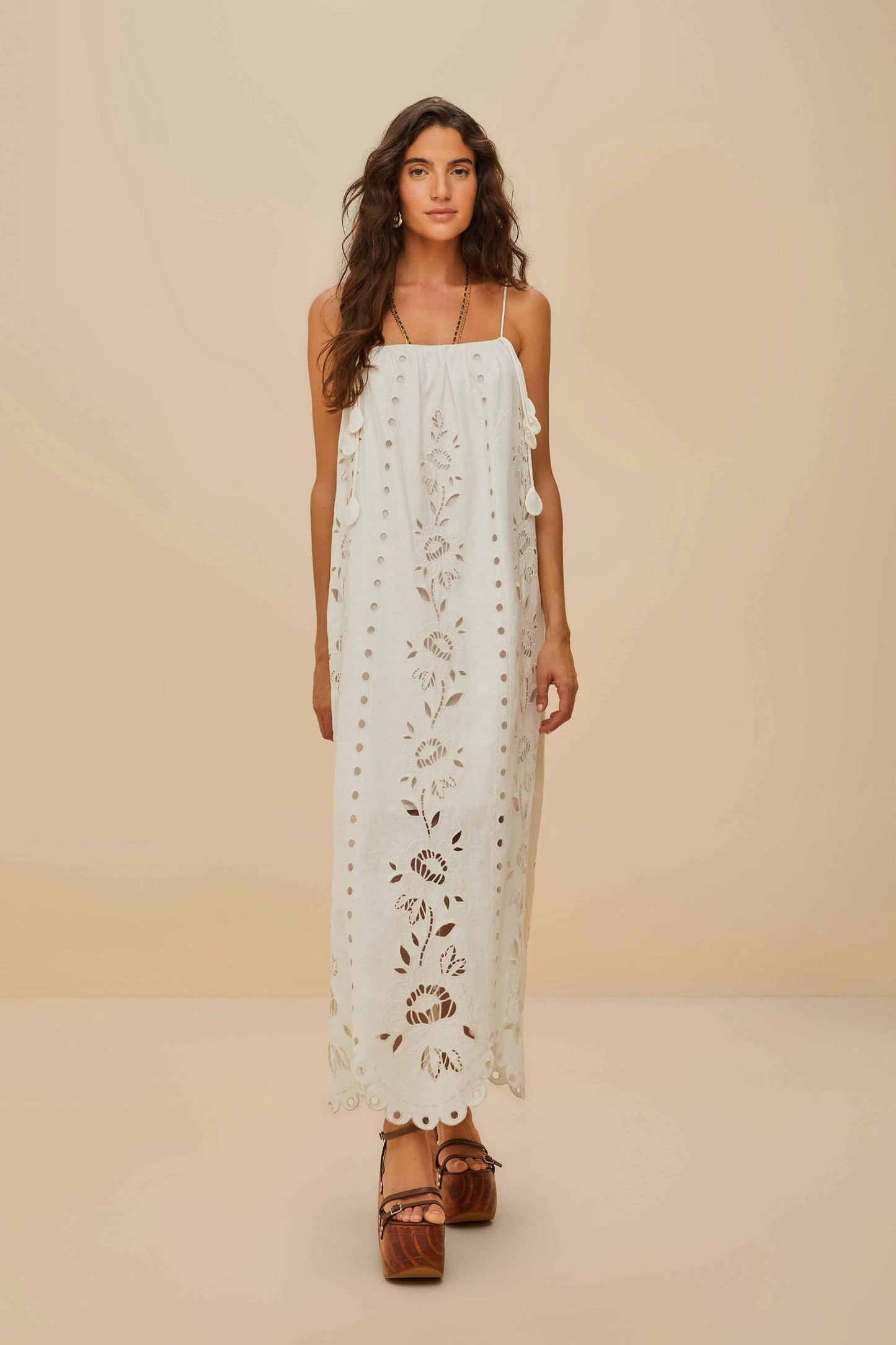 Off-White Richelieu LENZING™ ECOVERO™ Euroflax™ Maxi Dress | FARM Rio Women