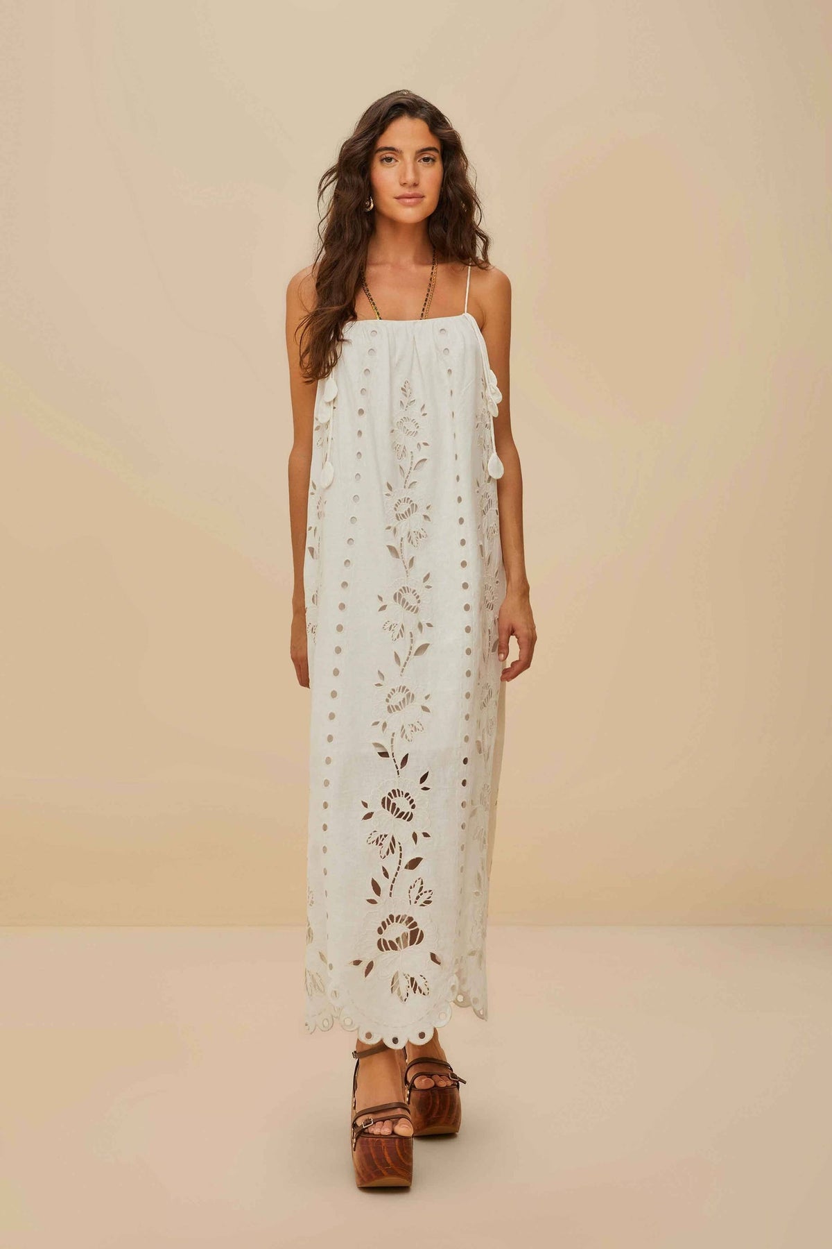 Off-White Richelieu LENZING™ ECOVERO™ Euroflax™ Maxi Dress | FARM Rio Women