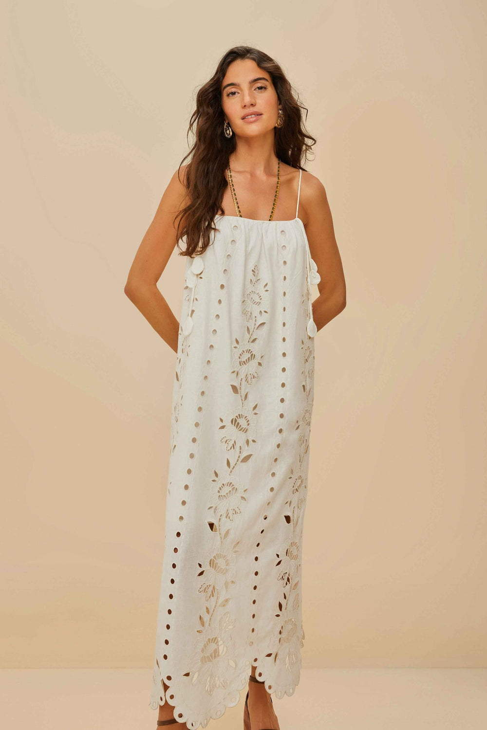 Off-White Richelieu LENZING™ ECOVERO™ Euroflax™ Maxi Dress | FARM Rio Women