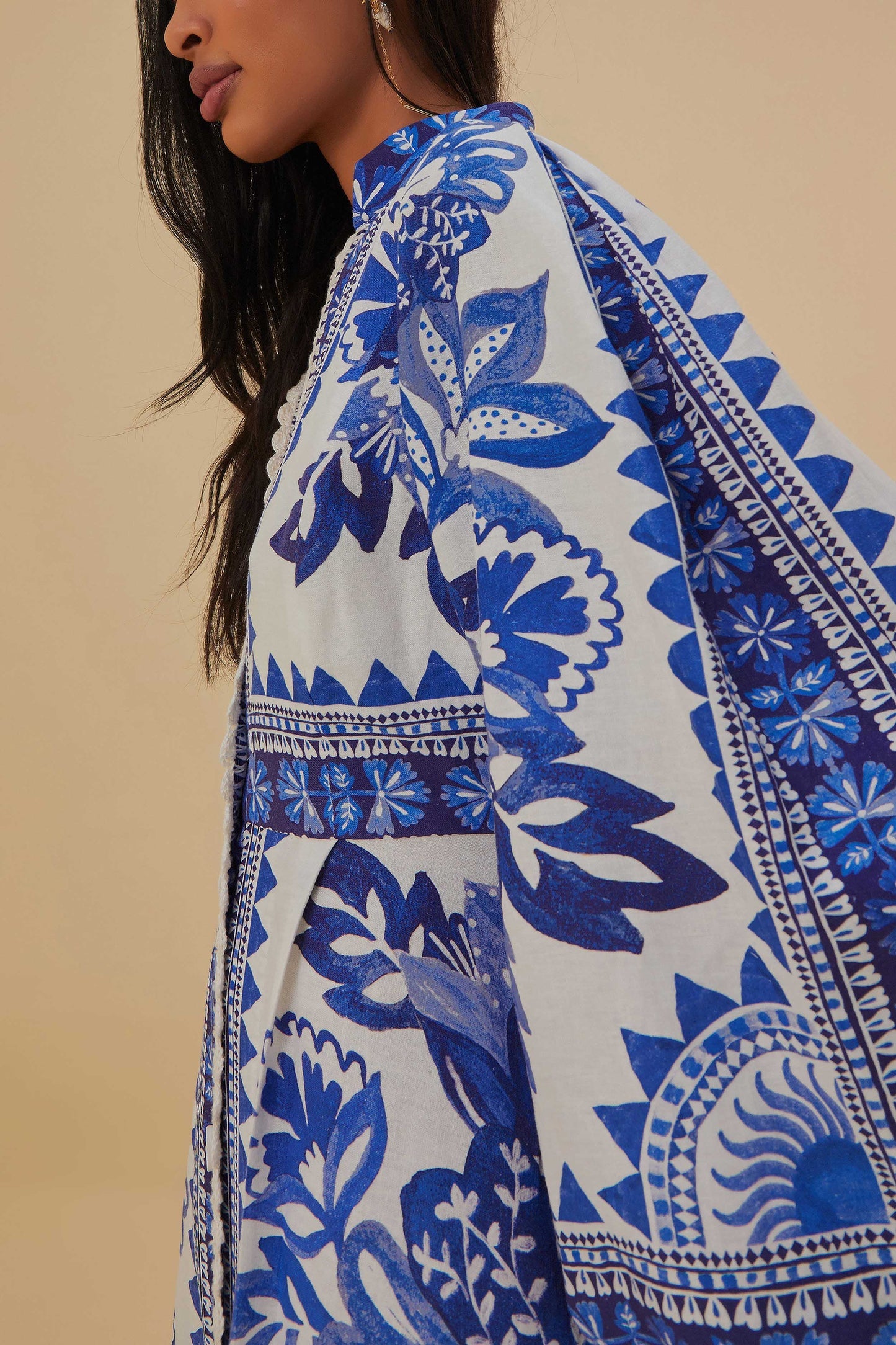 Off-White Flora Tapestry Lenzing™ Ecovero™ Euroflax™ Maxi Dress | FARM Rio Women