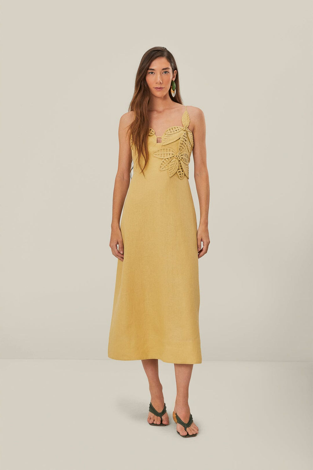 Sand 3D Flower Bodice Midi Dress | FARM Rio Women
