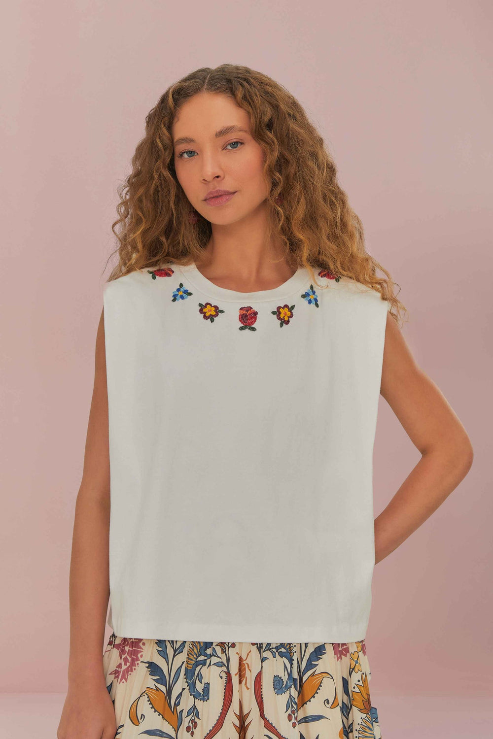 White Beaded Flowers T-Shirt | FARM Rio Women