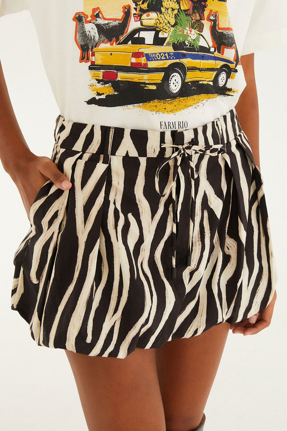 Black Tropical Zebra Organic Cotton Mini Skirt | FARM Rio | FARM Rio Women