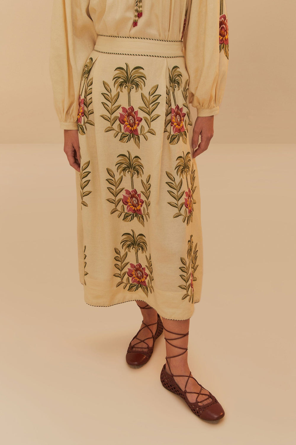 Sand Tropical Flower Embroidered LENZING™ ECOVERO™ Euroflax™ Maxi Skir | FARM Rio Women