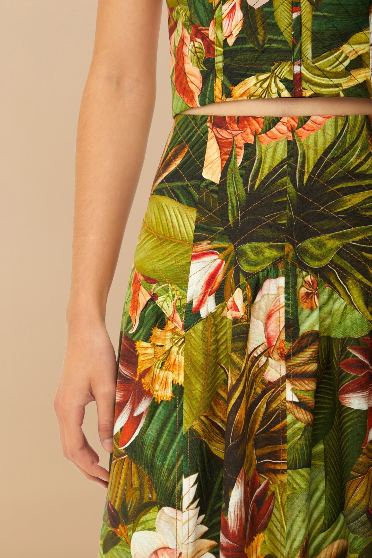 Multicolor Botanical Forest LENZING™ ECOVERO™ Euroflax™ Midi Skirt | FARM Rio Women