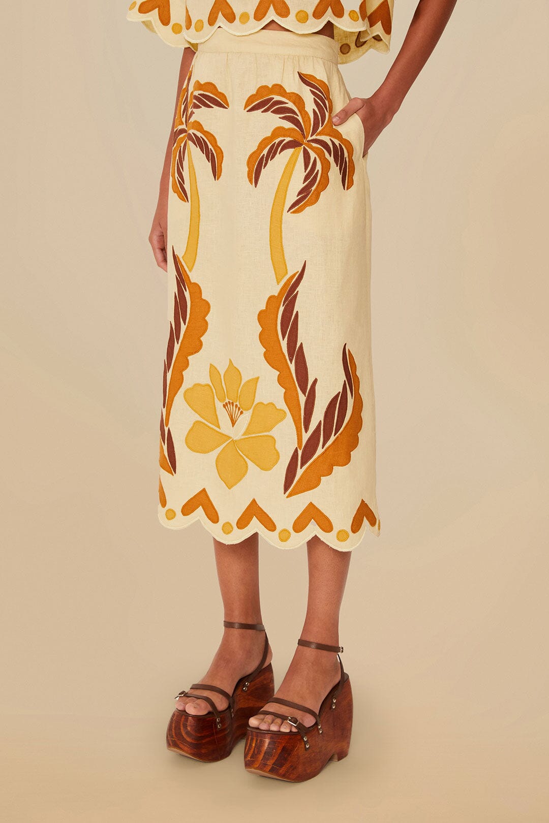Sand Summer Cutwork Euroflax™ Premium Linen Skirt | FARM Rio Women