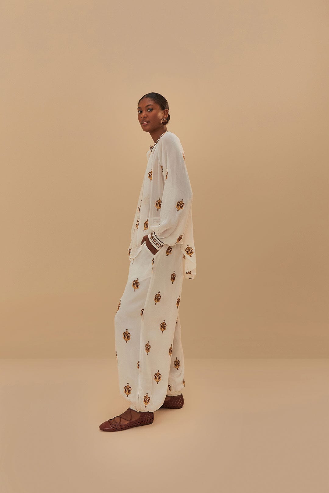 Off-White Anchor Tapestry Embroidered Pants | FARM Rio Women
