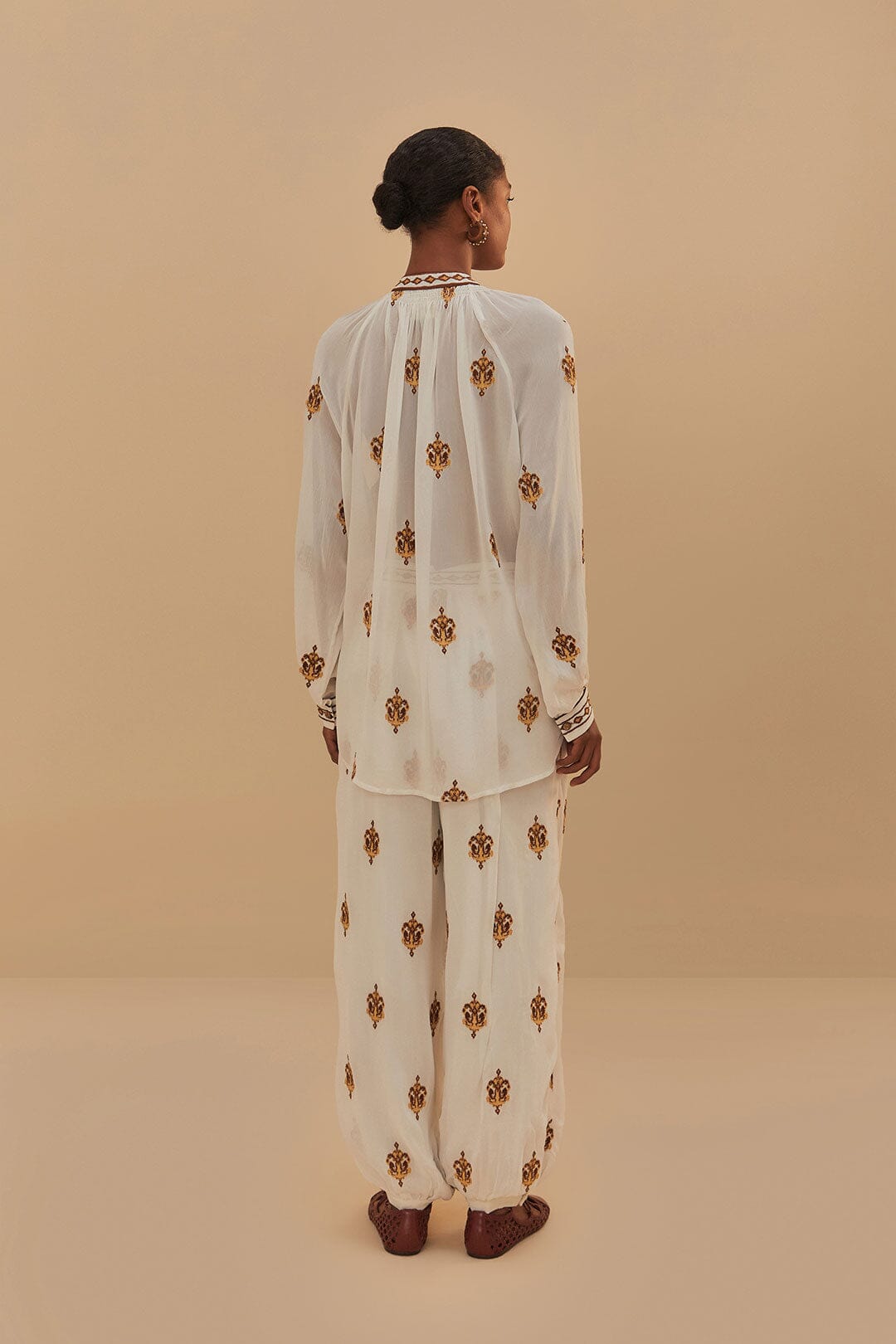 Off-White Anchor Tapestry Embroidered Pants | FARM Rio Women