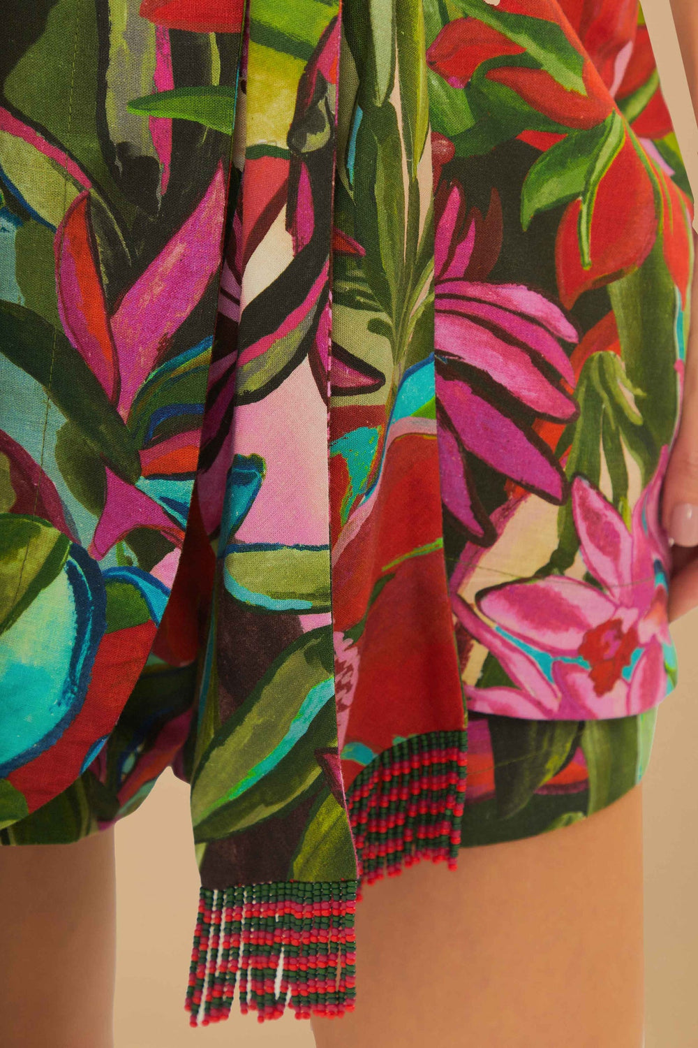 Multicolor Jardin De Reve Shorts | FARM Rio Women