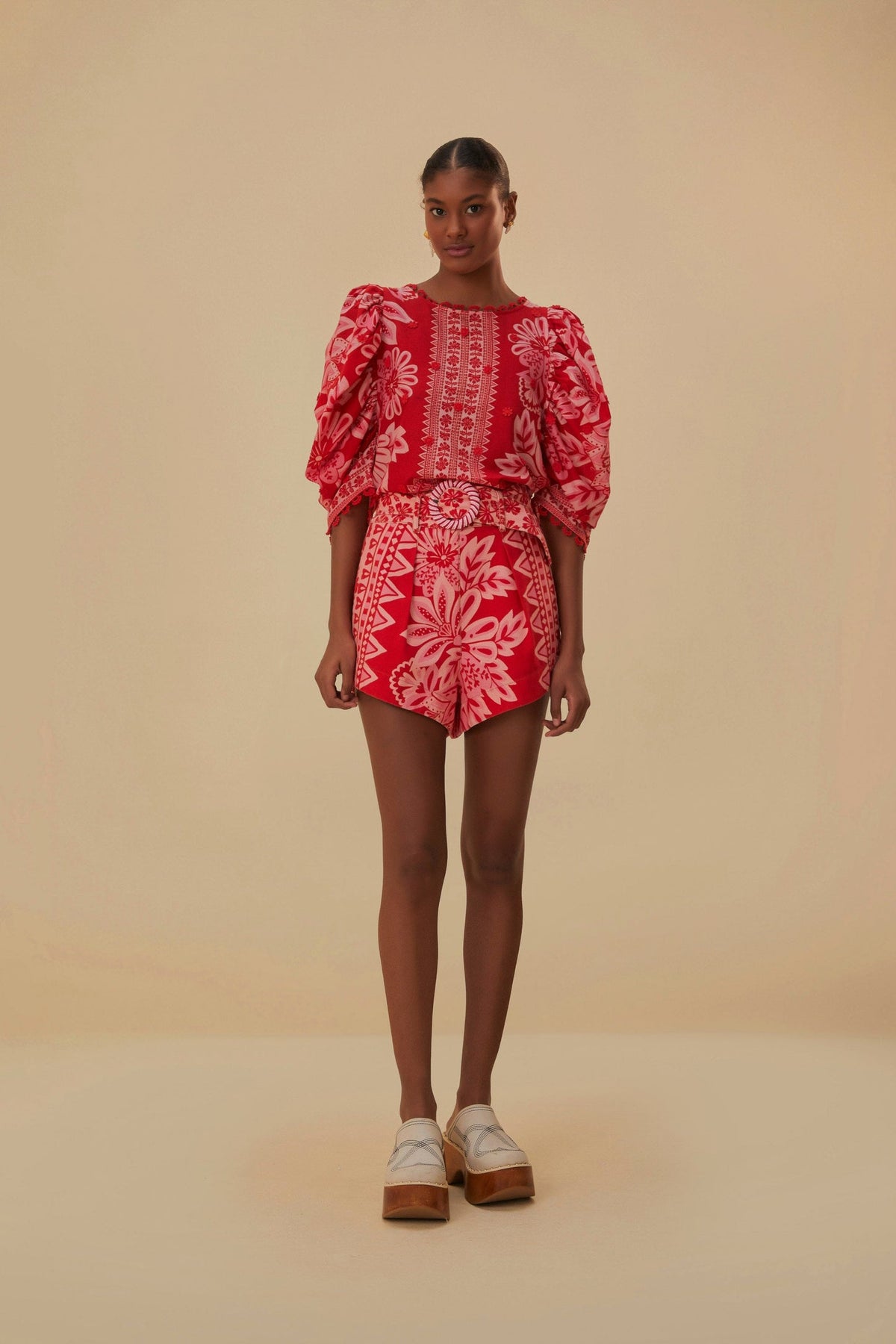 Flora Tapestry Red Shorts | FARM Rio Women
