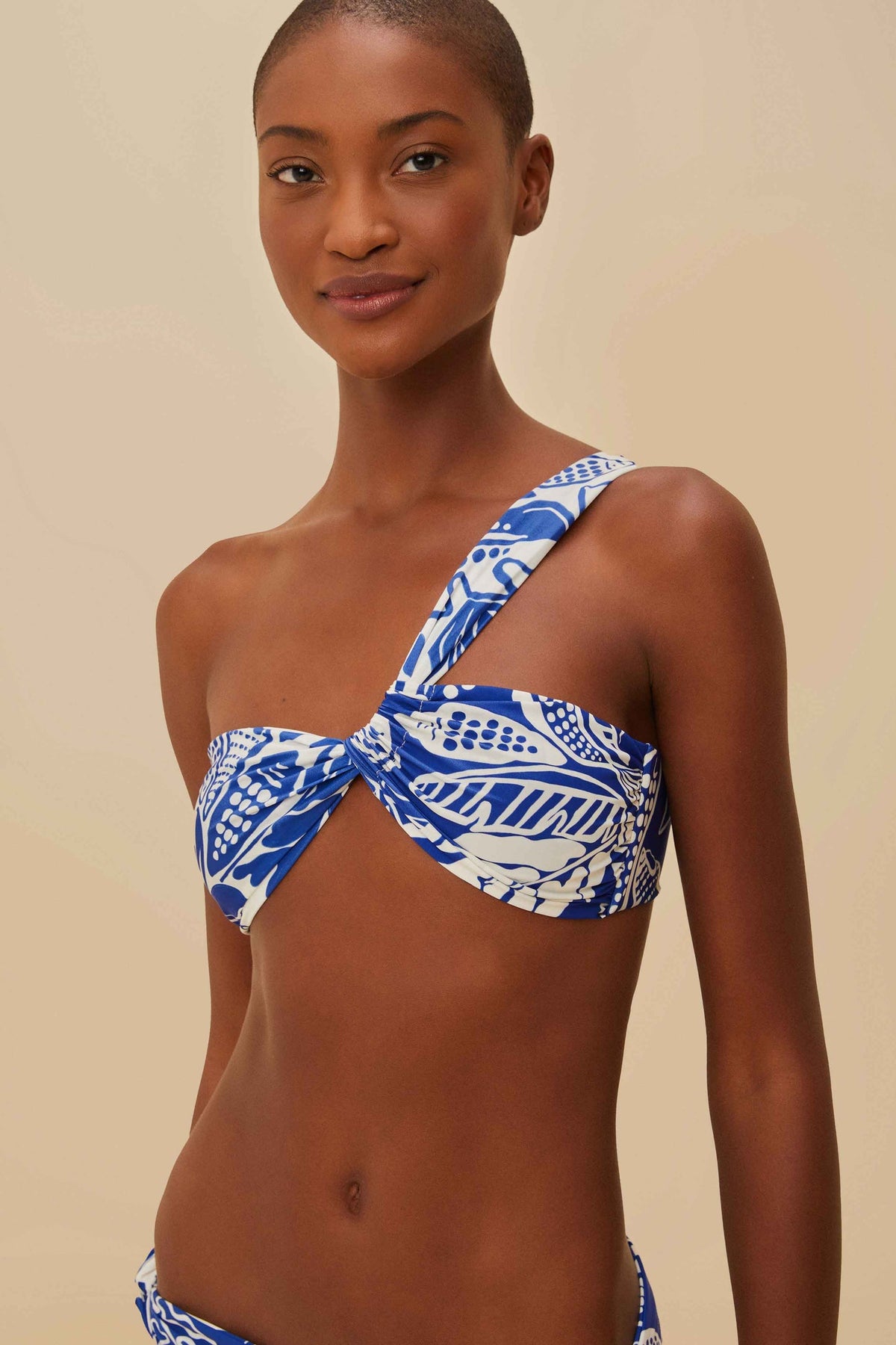 Off-White River Nature One-Shoulder Bikini Top | FARM Rio Women